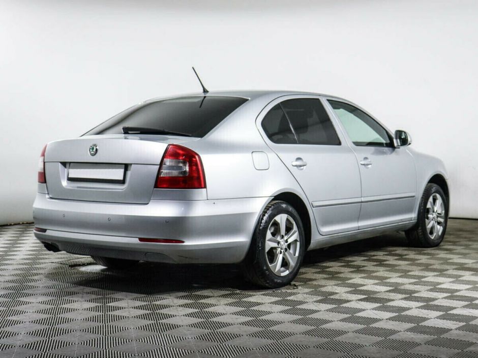 Skoda Octavia, 1.8 л, АТ, 2012 фото 5