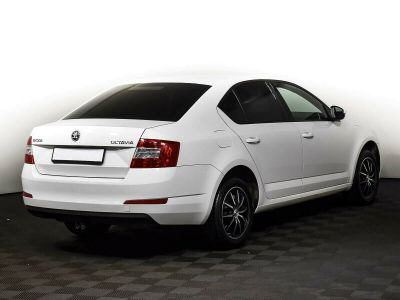 Skoda Octavia, 1.4 л, РКПП, 2015 фото 6