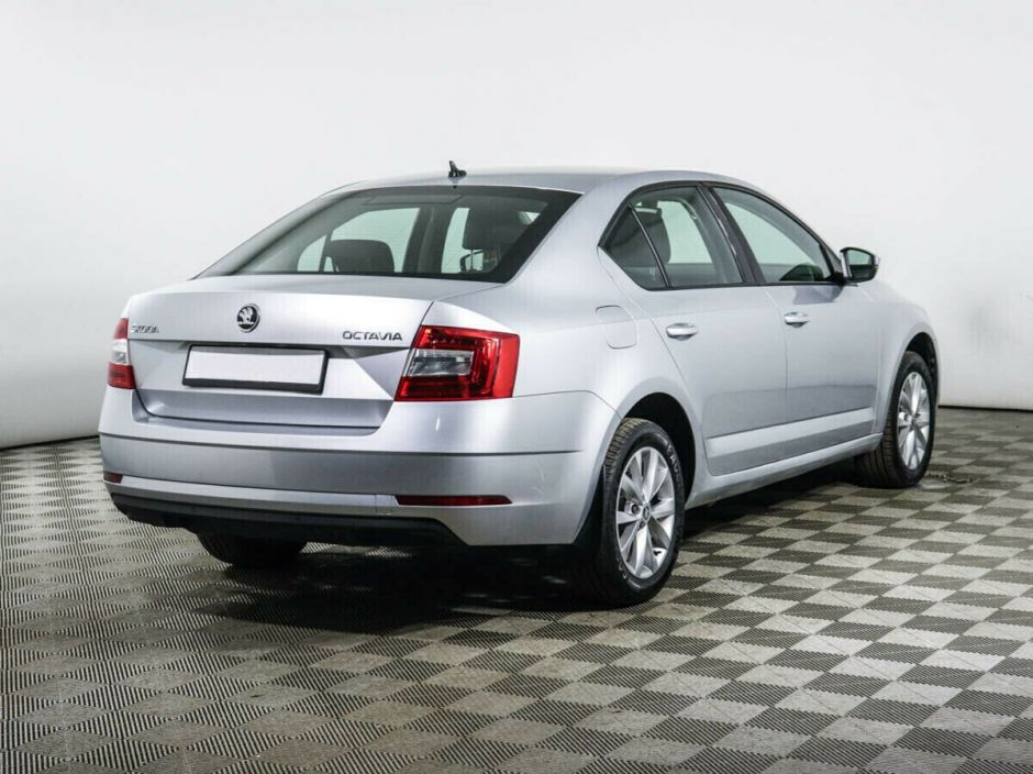 Skoda Octavia Импорт, 1.5 л, Робот, 2017 фото 5