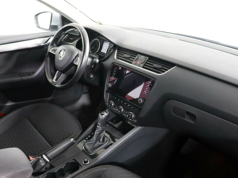 Skoda Octavia Импорт, 1.5 л, Робот, 2017 фото 7
