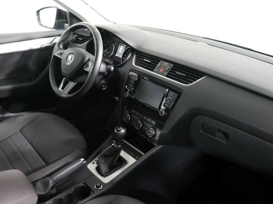 Skoda Octavia Импорт, 1.5 л, Робот, 2017 фото 7