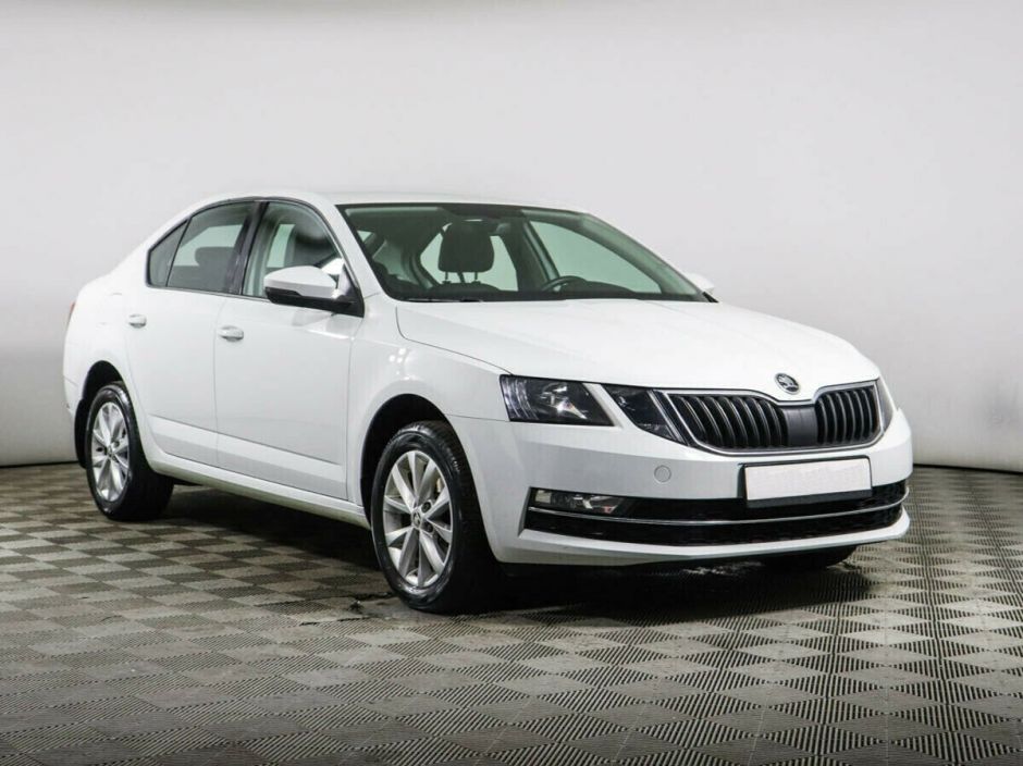 Skoda Octavia, 1.6 л, АТ, 2018 фото 4