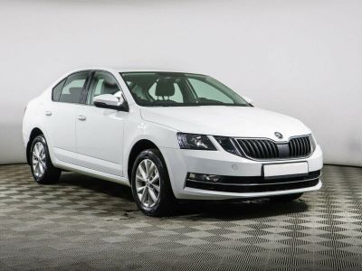 Skoda Octavia, 1.6 л, АКПП, 2018 фото 4