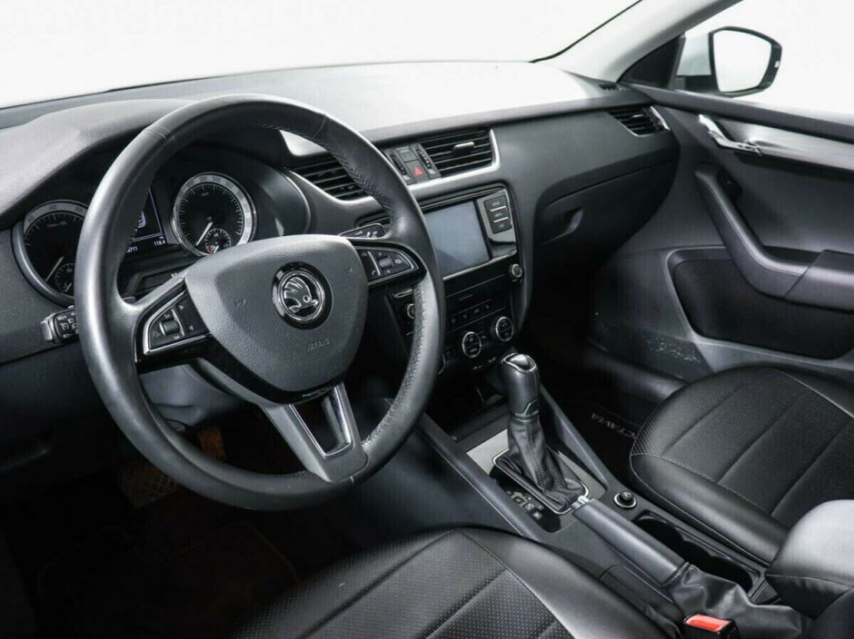 Skoda Octavia, 1.6 л, АТ, 2018 фото 1