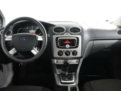 Ford Focus, 1.6 л, АКПП, 2011 фото 8