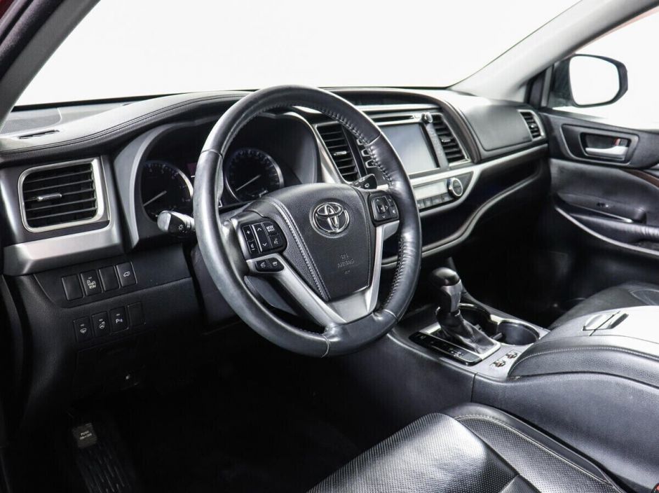 Toyota Highlander, 2.7 л, АТ, 2014 фото 7