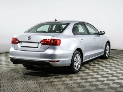 Volkswagen Jetta, 1.4 л, РКПП, 2012 фото 6