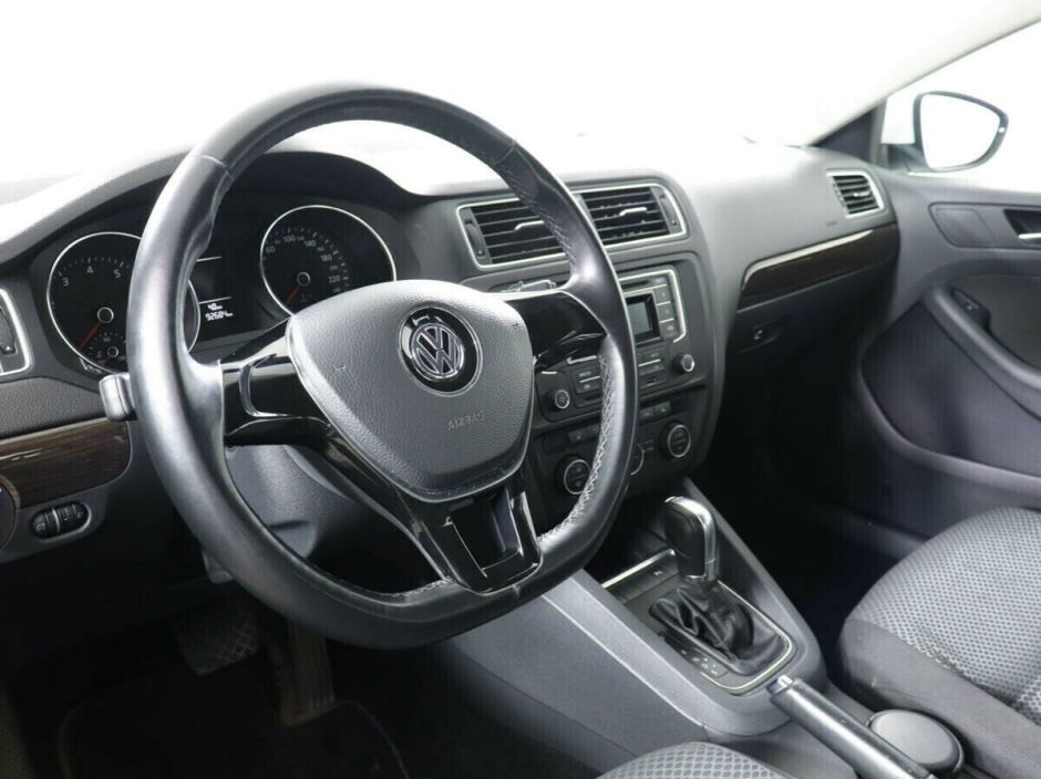 Volkswagen Jetta, 1.4 л, Робот, 2016 фото 7