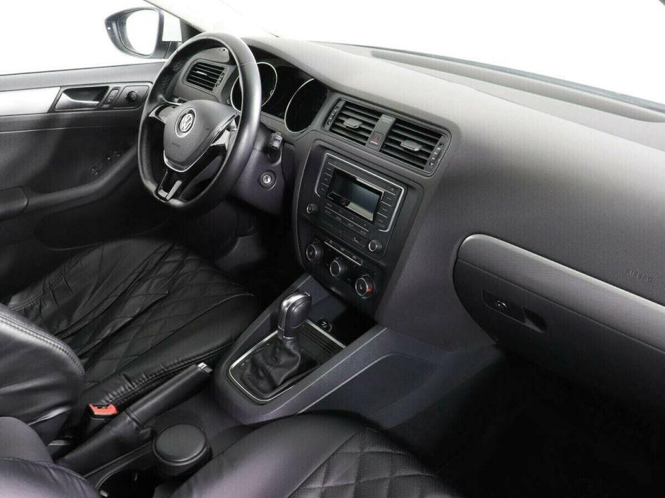 Volkswagen Jetta, 1.6 л, АТ, 2016 фото 2