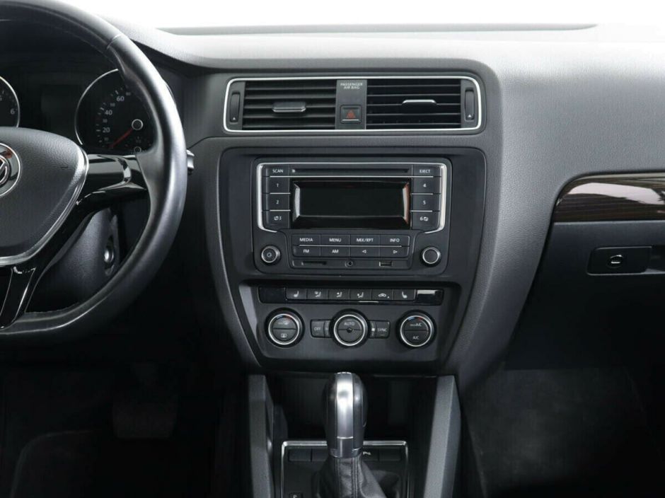 Volkswagen Jetta, 1.4 л, Робот, 2016 фото 8
