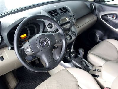 Toyota RAV4, 2.4 л, CVT, 2007 фото 5