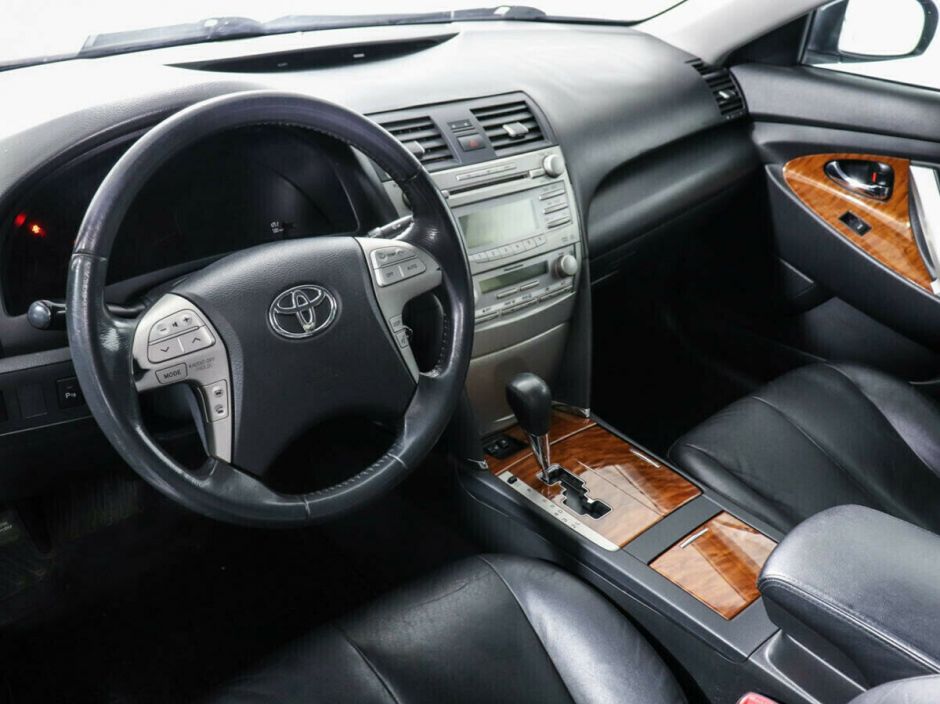 Toyota Camry, 2.5 л, АТ, 2011 фото 7