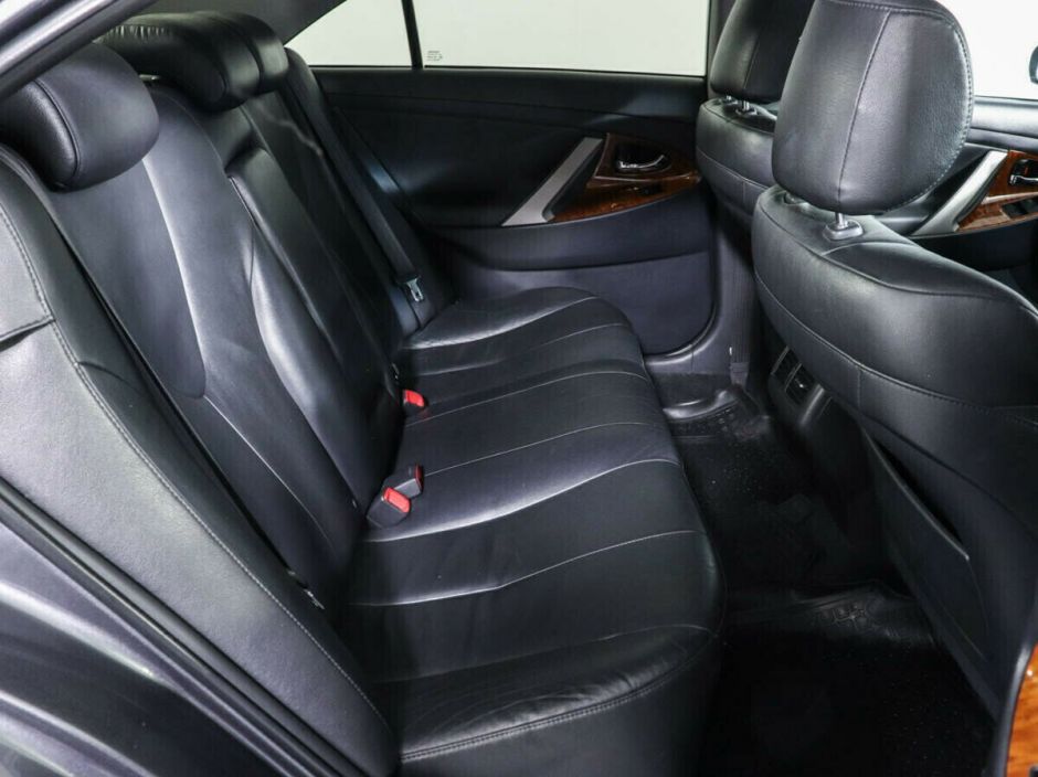 Toyota Camry, 2.5 л, АТ, 2011 фото 1