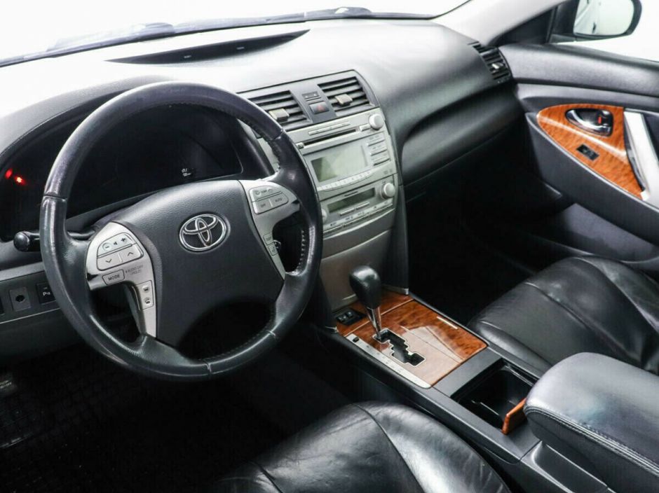 Toyota Camry, 2.5 л, АТ, 2011 фото 7