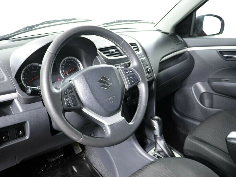 Suzuki Swift, 1.2 л, Вариатор, 2010 фото 7