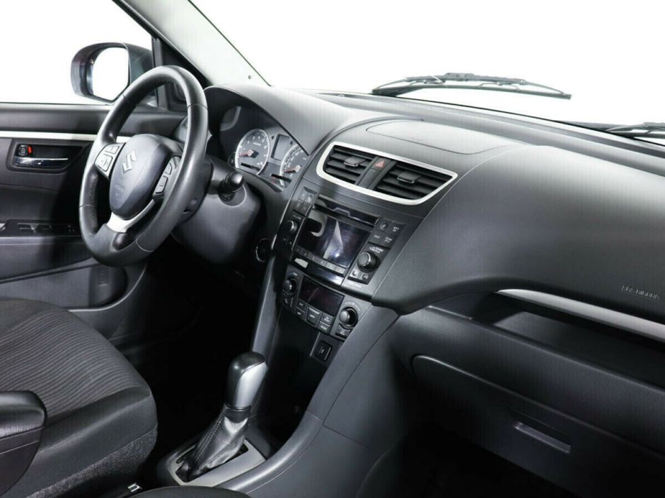 Suzuki Swift, 1.2 л, Вариатор, 2010 фото 8