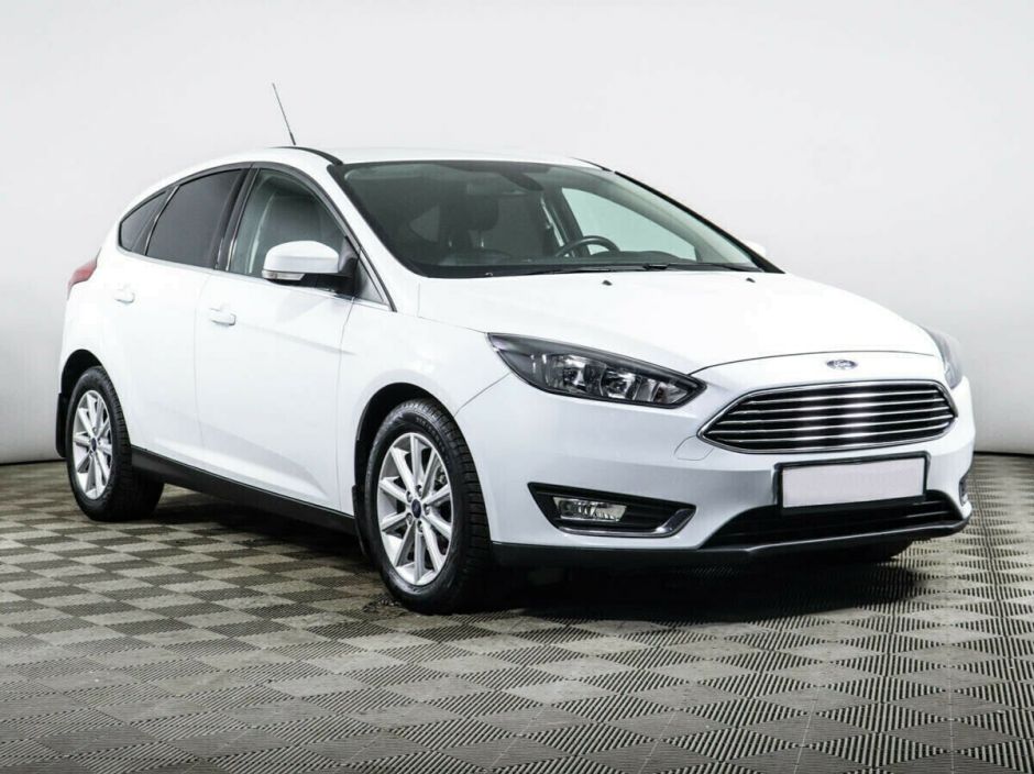 Ford Focus, 1.6 л, Робот, 2015 фото 5