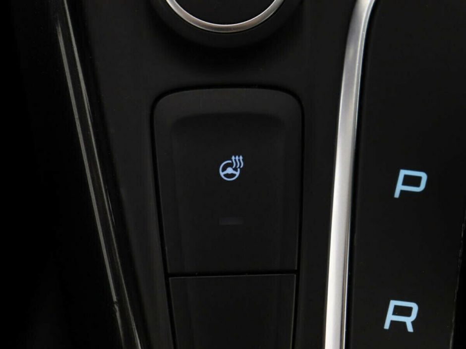 Ford Focus, 1.6 л, Робот, 2015 фото 7