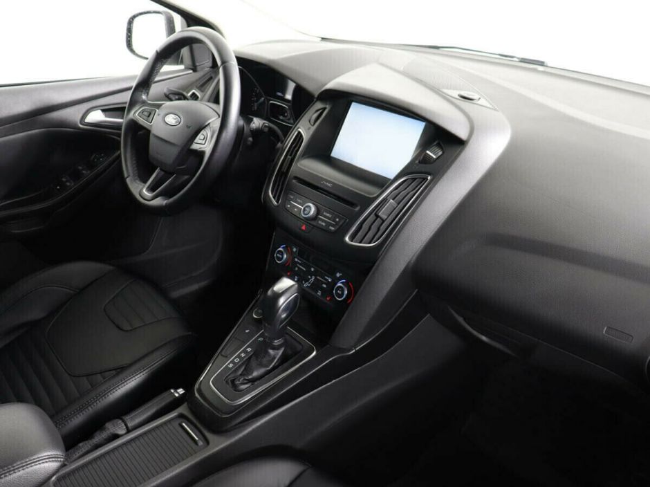 Ford Focus, 1.6 л, Робот, 2015 фото 8