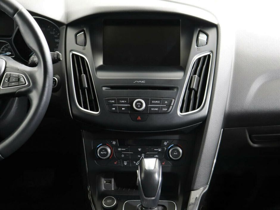 Ford Focus, 1.6 л, Робот, 2015 фото 2