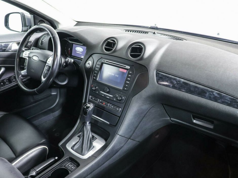 Ford Mondeo, 2.0 л, Робот, 2011 фото 1