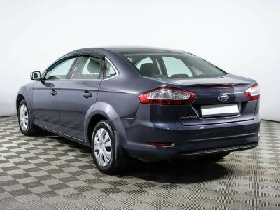 Ford Mondeo, 2.0 л, МКПП, 2011 фото 6