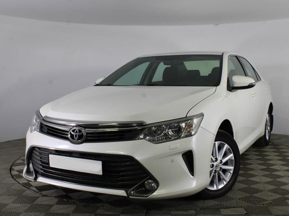 Toyota Camry, 2.5 л, АТ, 2014 фото 3