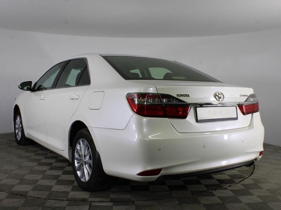 Toyota Camry, 2.5 л, АТ, 2014 фото 6