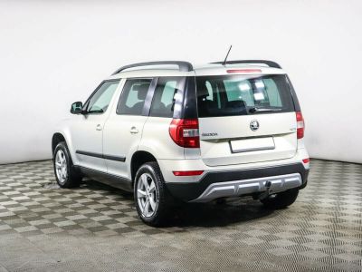 Skoda Yeti, 1.6 л, МКПП, 2016 фото 6