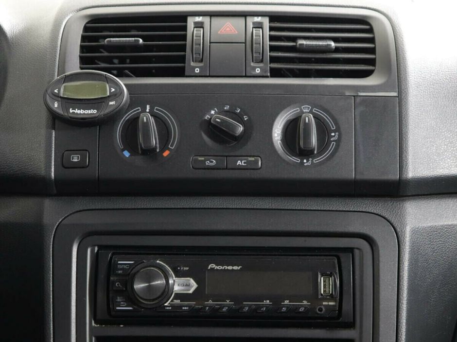 Skoda Fabia, 1.2 л, МТ, 2013 фото 2