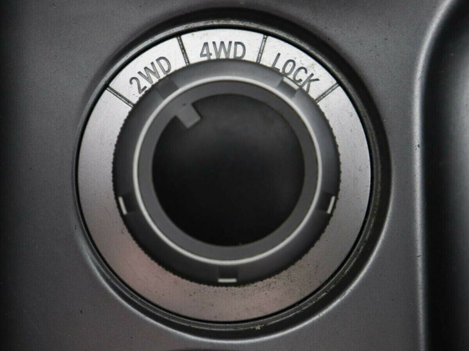 Mitsubishi Outlander, 2.4 л, Вариатор, 2008 фото 12