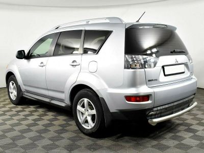 Mitsubishi Outlander, 2.4 л, МКПП, 2008 фото 5