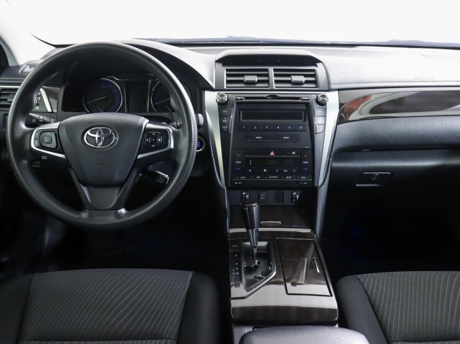 Toyota Camry, 2.0 л, АТ, 2015 фото 8