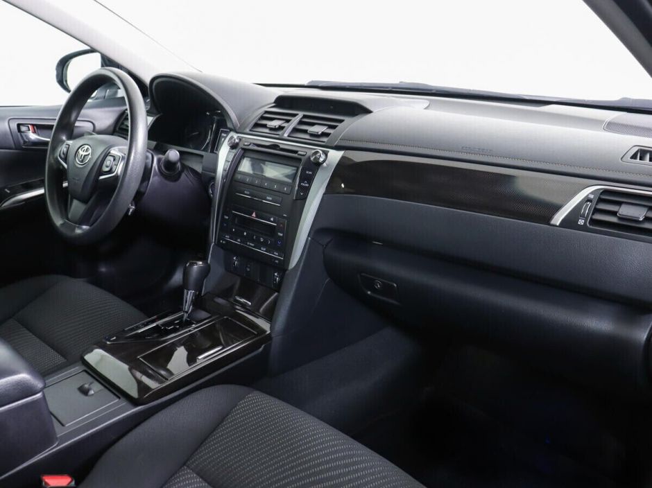 Toyota Camry, 2.0 л, АТ, 2015 фото 2