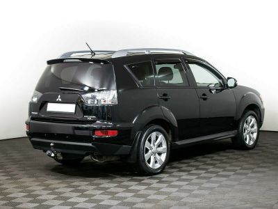 Mitsubishi Outlander, 2.0 л, CVT, 2010 фото 5