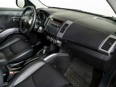 Mitsubishi Outlander, 2.0 л, CVT, 2010 фото 1