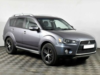 Mitsubishi Outlander, 2.0 л, CVT, 2010 фото 4