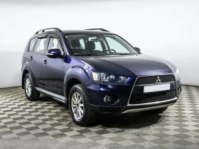 Mitsubishi Outlander, 2.0 л, CVT, 2010 фото 4