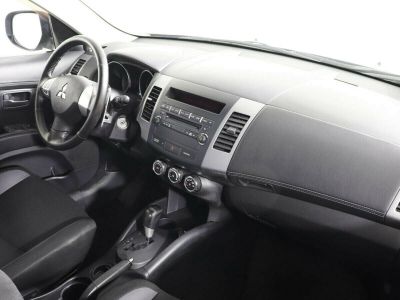 Mitsubishi Outlander, 2.0 л, CVT, 2010 фото 2