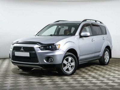 Mitsubishi Outlander, 2.4 л, CVT, 2011 фото 3