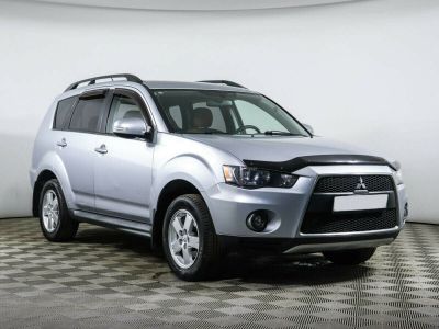 Mitsubishi Outlander, 2.4 л, CVT, 2011 фото 4