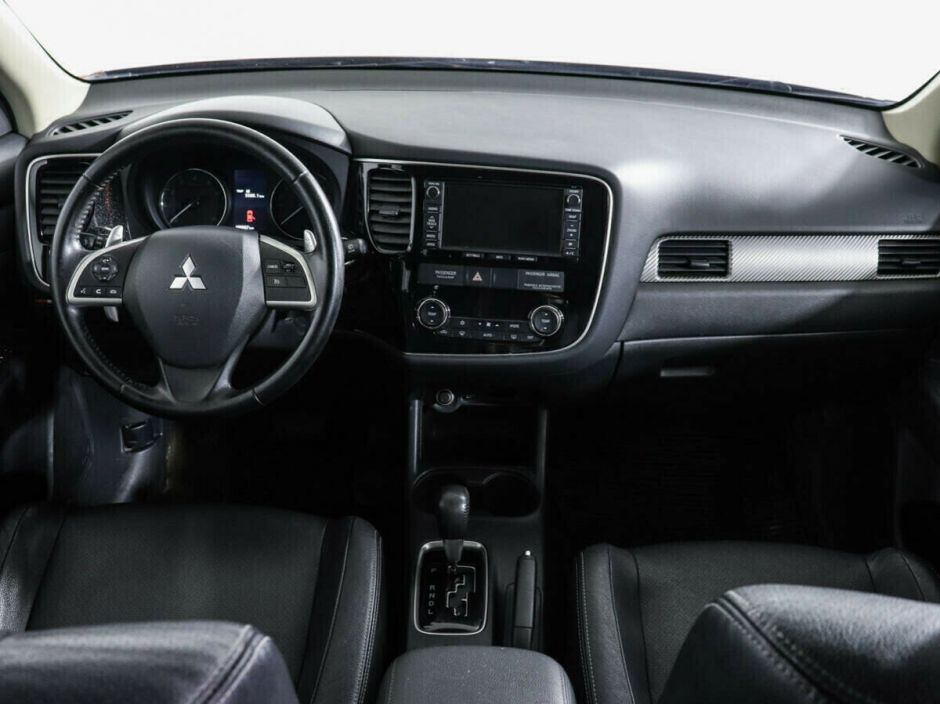 Mitsubishi Outlander, 2.4 л, Вариатор, 2012 фото 7