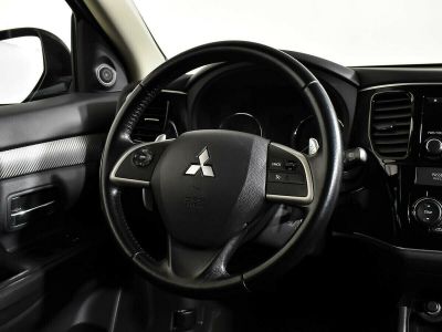 Mitsubishi Outlander, 2.0 л, CVT, 2013 фото 2