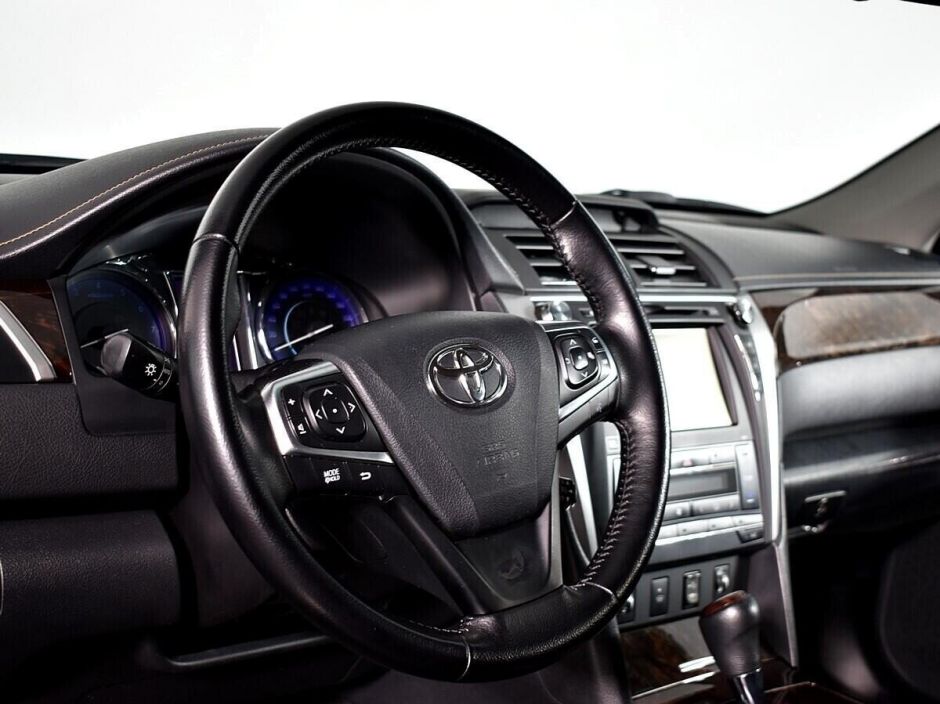 Toyota Camry, 2.5 л, АТ, 2015 фото 7