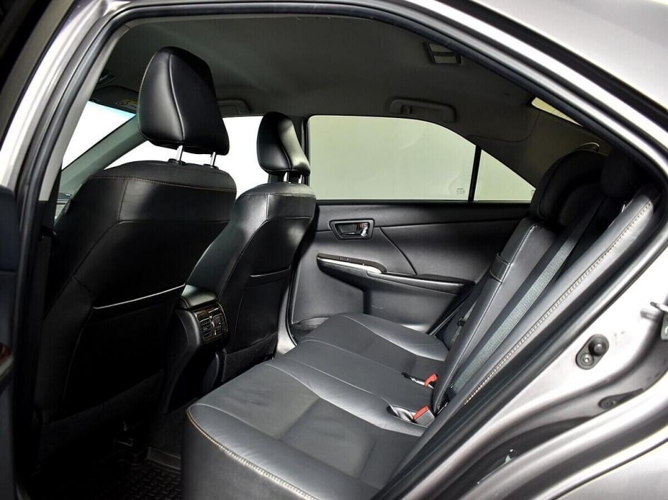 Toyota Camry, 2.5 л, АТ, 2015 фото 2