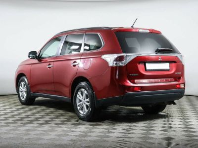 Mitsubishi Outlander, 2.4 л, CVT, 2013 фото 5