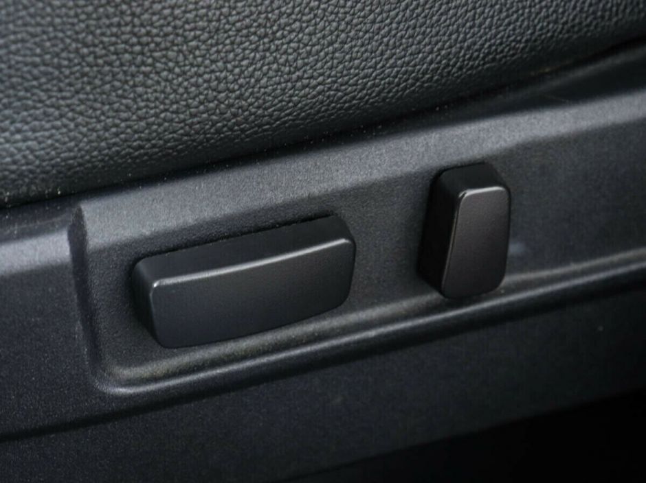 Mitsubishi Outlander, 2.0 л, Вариатор, 2013 фото 10