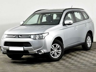 Mitsubishi Outlander, 2.0 л, CVT, 2012 фото 3