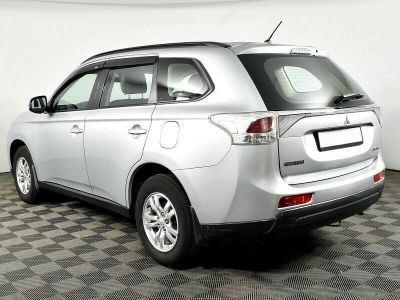 Mitsubishi Outlander, 2.0 л, CVT, 2012 фото 5