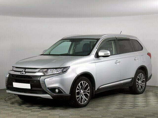 Mitsubishi Outlander, 2.4 л, Вариатор, 2015 фото 3